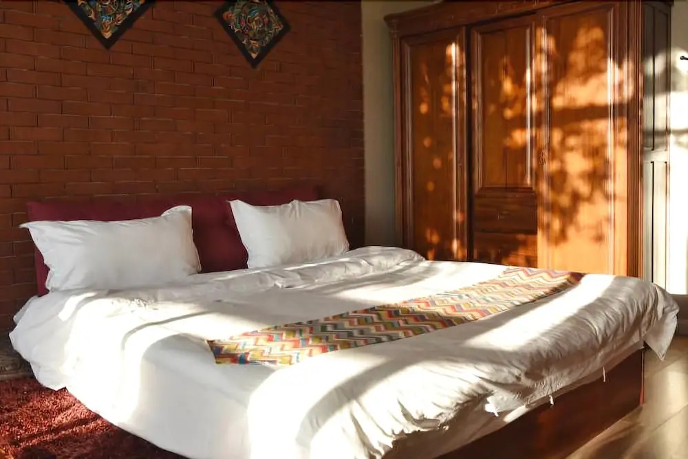 Baicaoyuan Theme Inn