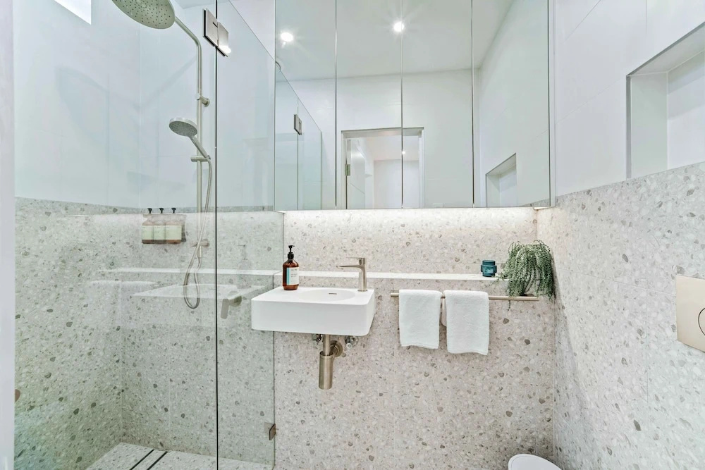 Phoenix Apartment at Palm View Collective