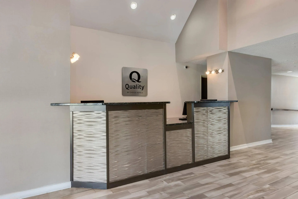 Quality Inn Lees Summit - Kansas City
