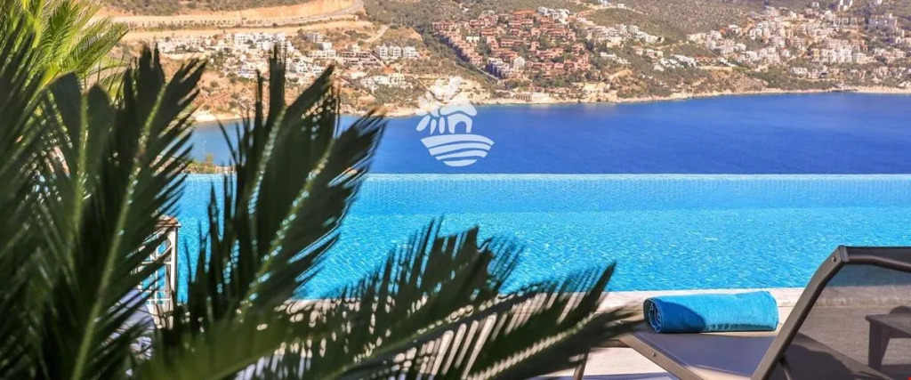 Villa Emperor