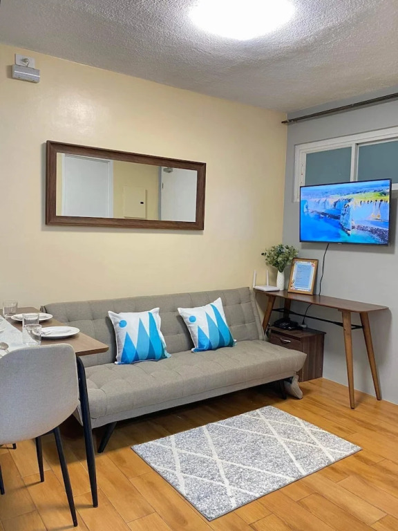 Seawind Condo 2 BR Near Airport and Facing Samal