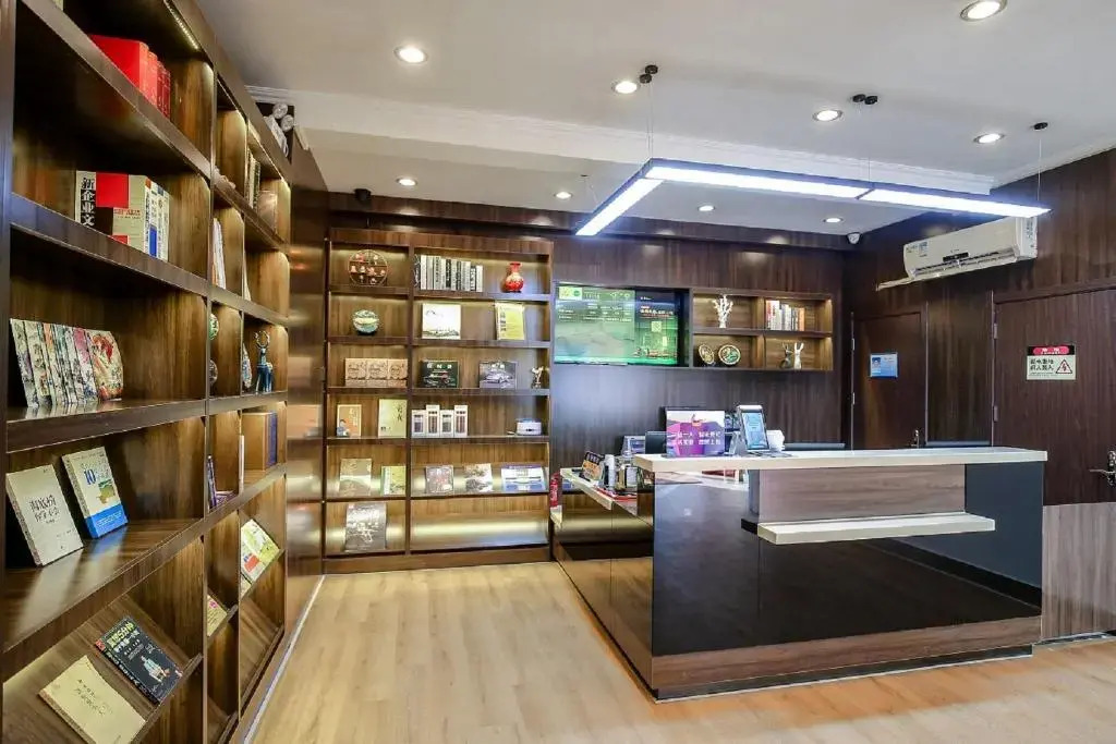 HanTing Hotel (Beijing Dongsi Intersection)