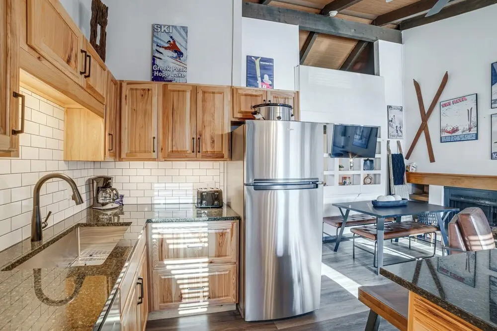 Chic Greek Peak Ski Resort Townhome w/ Balconies!
