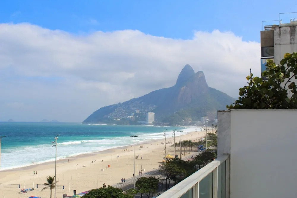 Penthouse With sea View on the Beachfront Vsc1