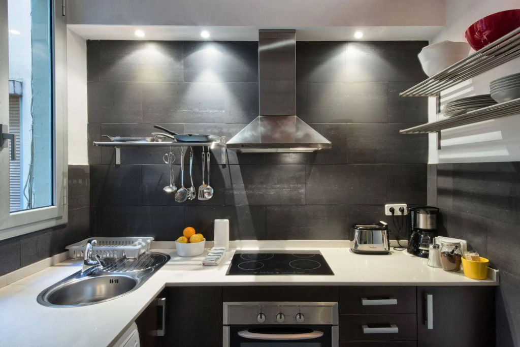 Fuster Apartments by Aspasios