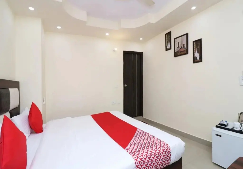 Hotel Doon 999 By OYO Rooms