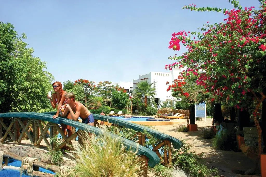 Herrmes Hostel اجانب فقط