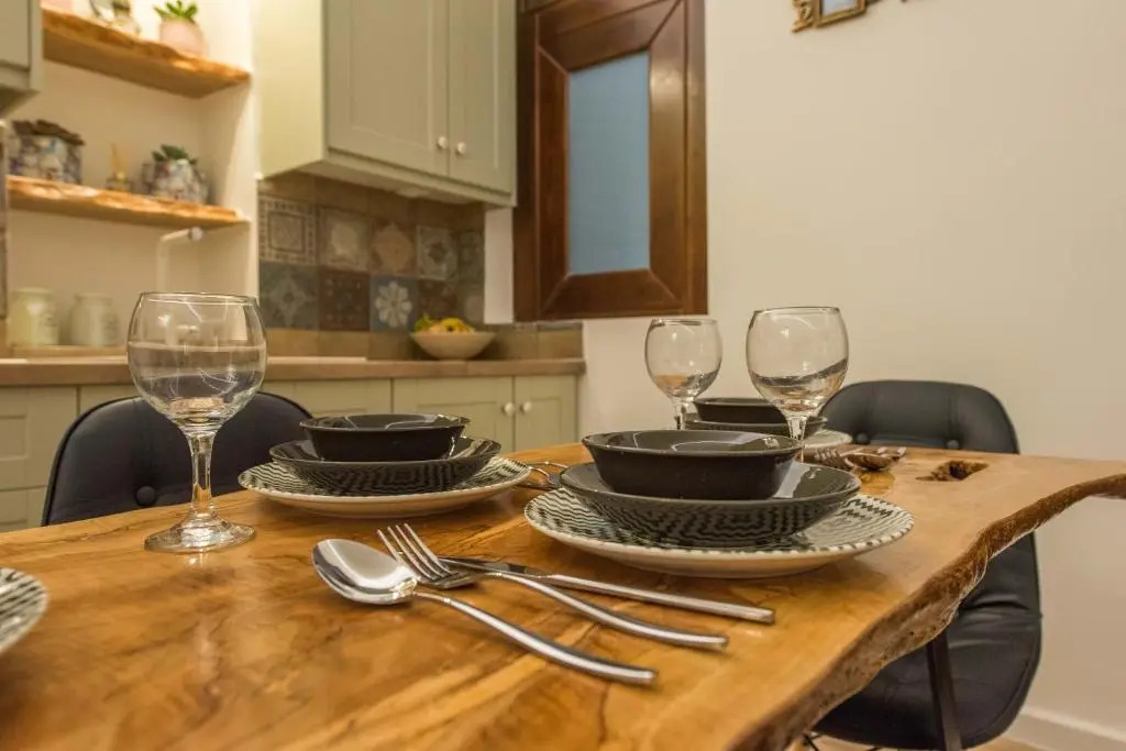 1571_ Suites A2