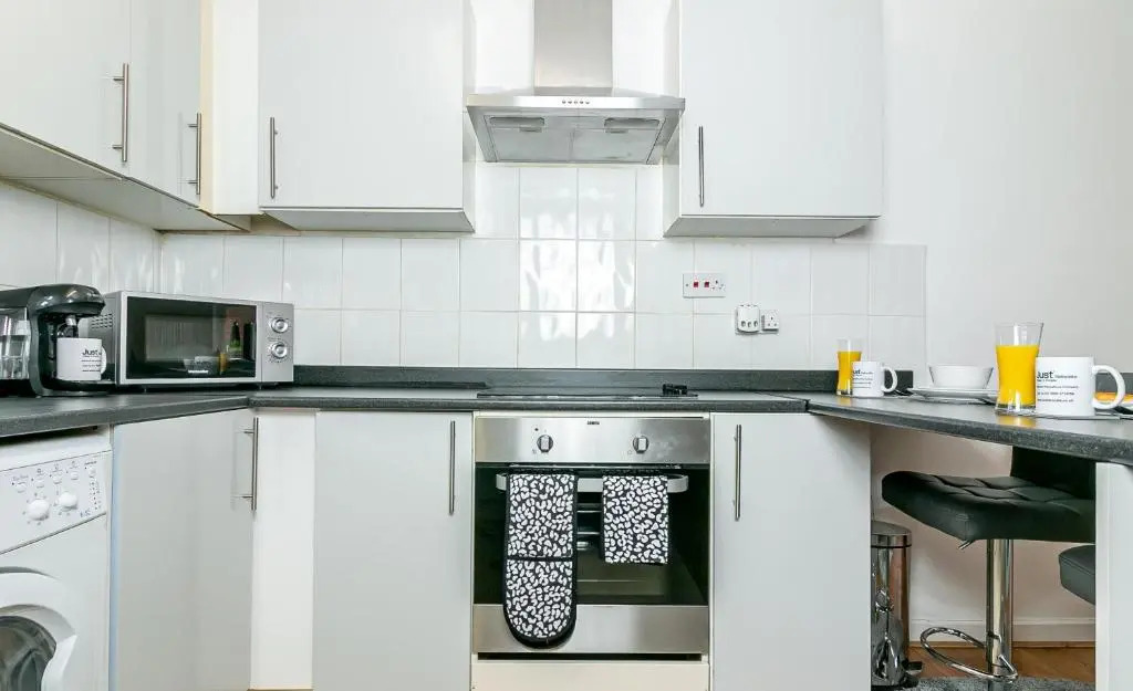 K Suites - Bishops Court