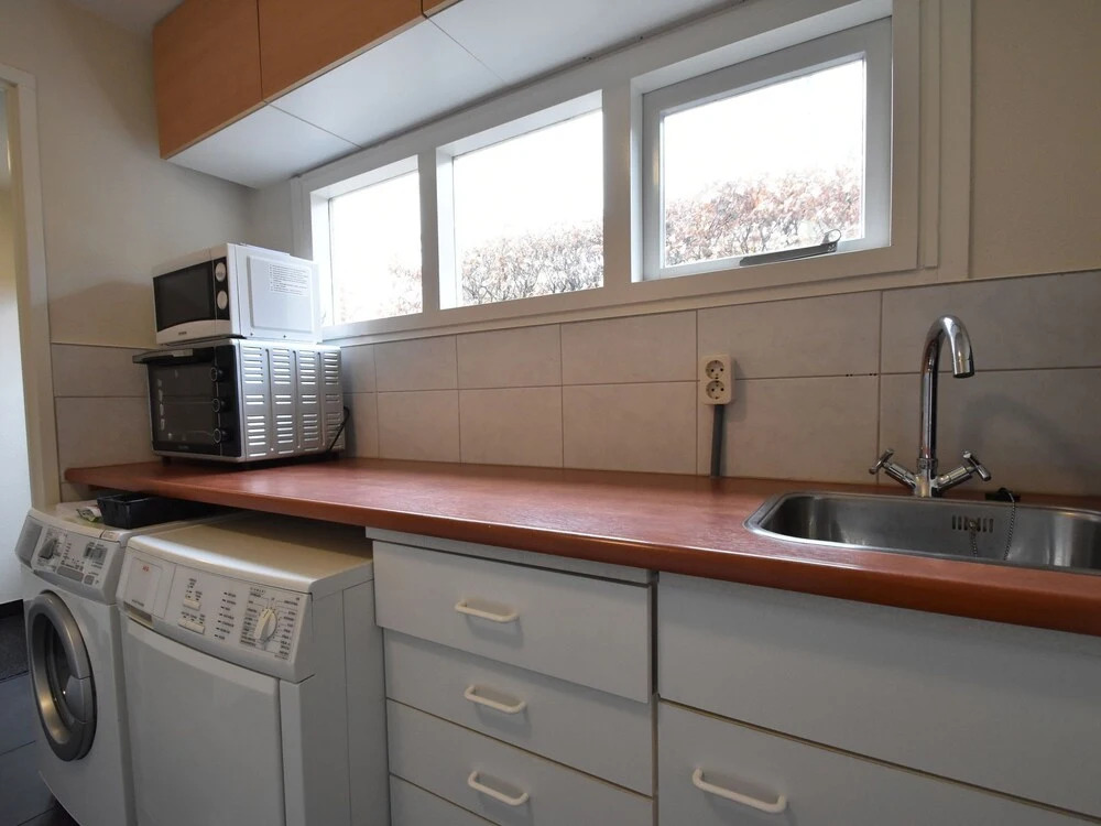 Bungalow for 8 People on the Edge of the Forest Located Between Egmond & Bergen