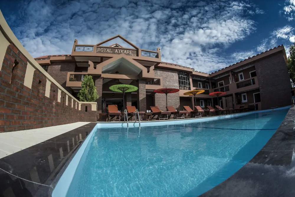 Royal Aykare Lodge