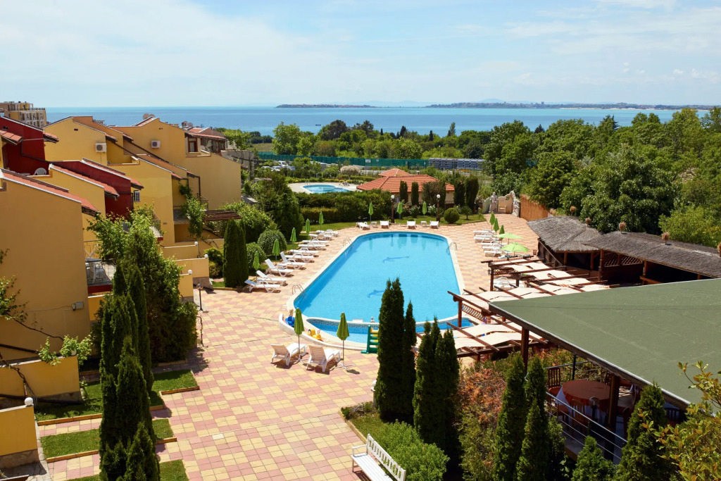 Yalta Complex