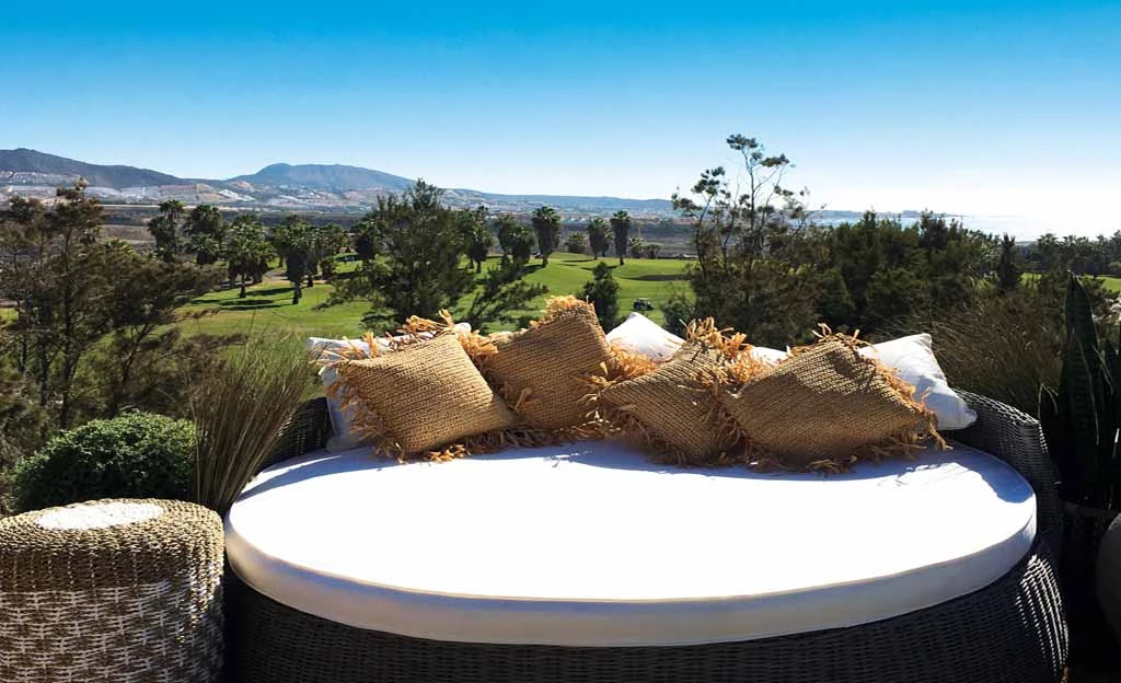 Royal River, Luxury Hotel