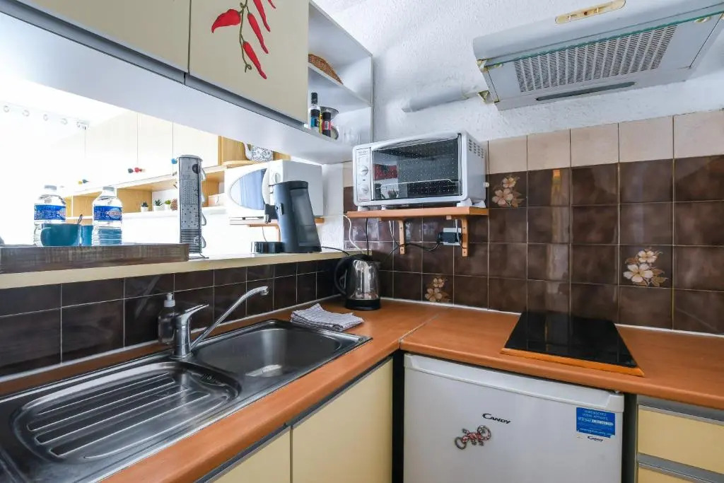 Studio Arena / Plage a 2min / Parking Prive / Terrasse (Adults Only)