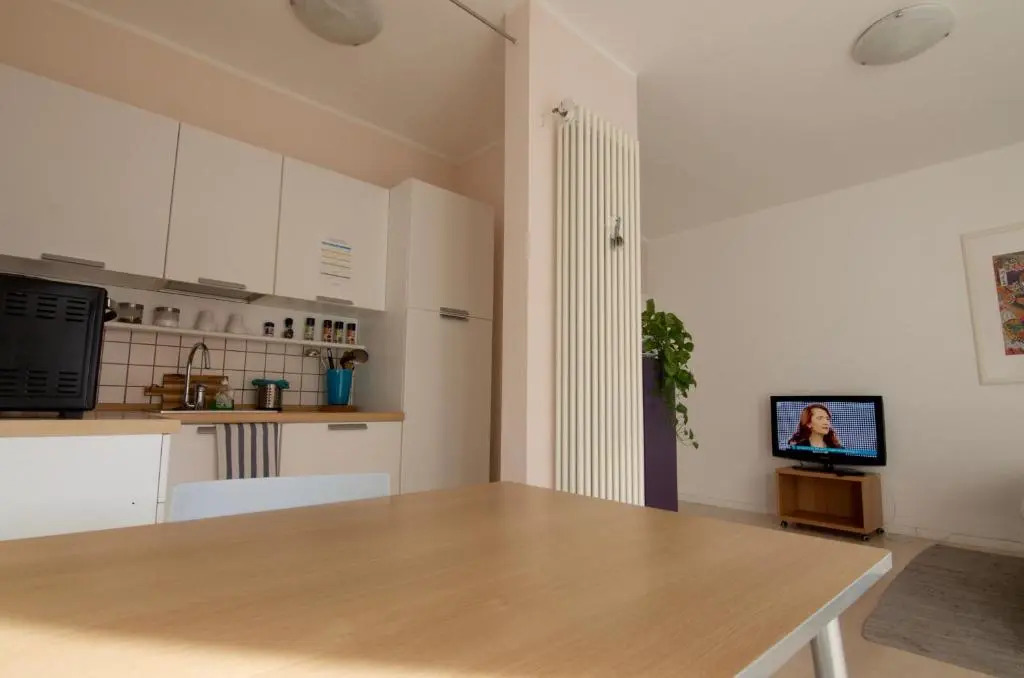 Interno77