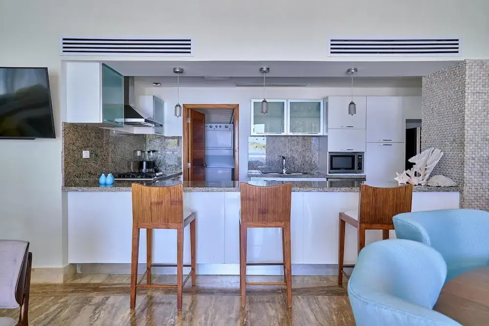 Luxury Beachfront Condo w Ocean View A-201