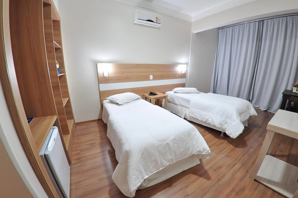 Turis Hotel