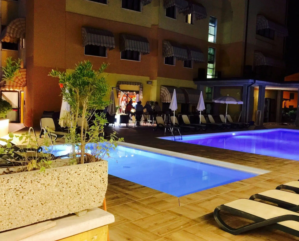 Green Park Hotel