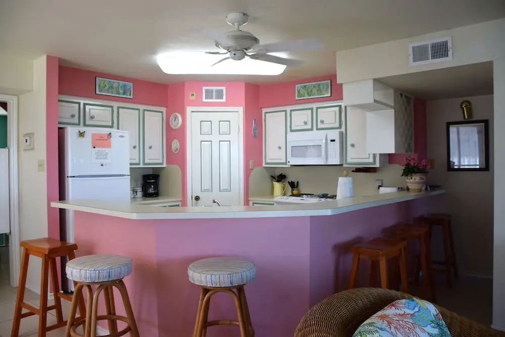 Dolphin House On The Beach - Four Bedroom Home