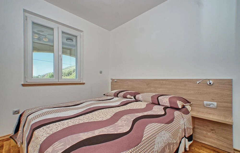 Awesome Home in Blato With Wifi and 6 Bedrooms
