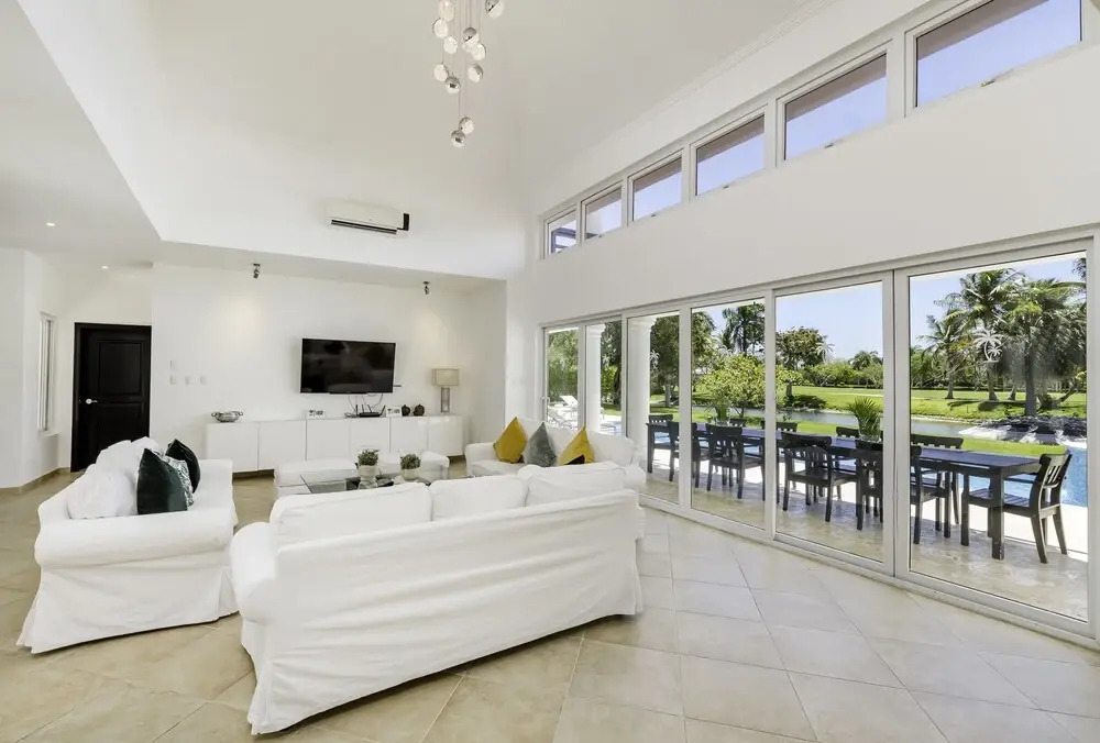 Lake View Villa
