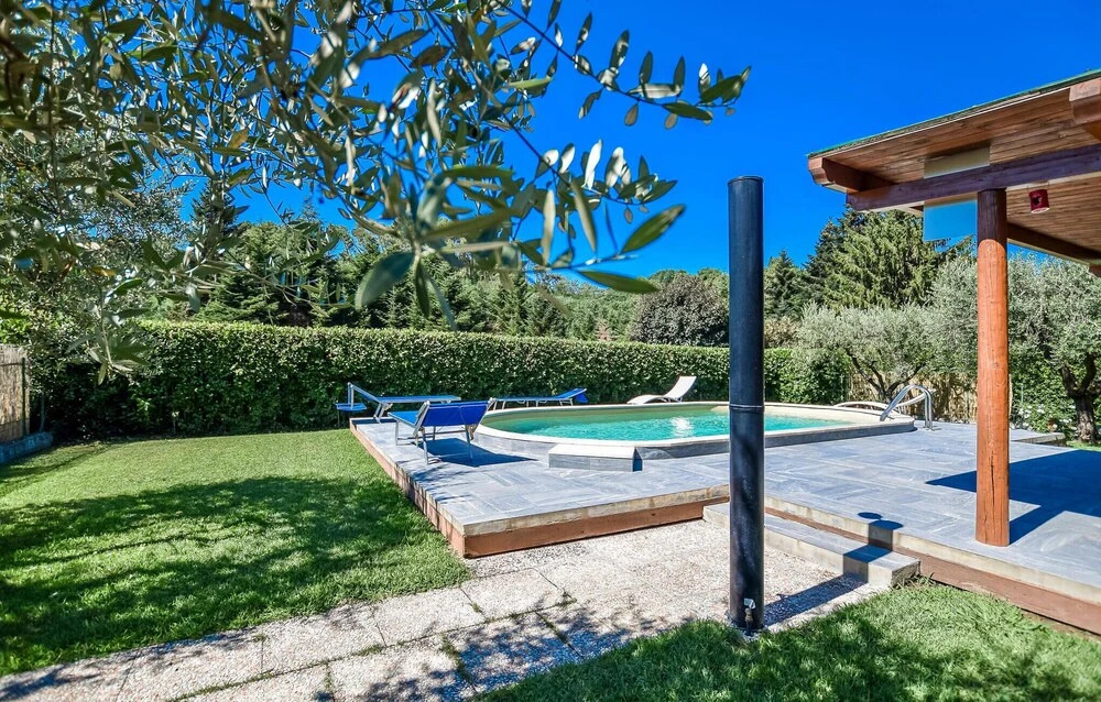 Awesome Home In Camaiore With Wifi