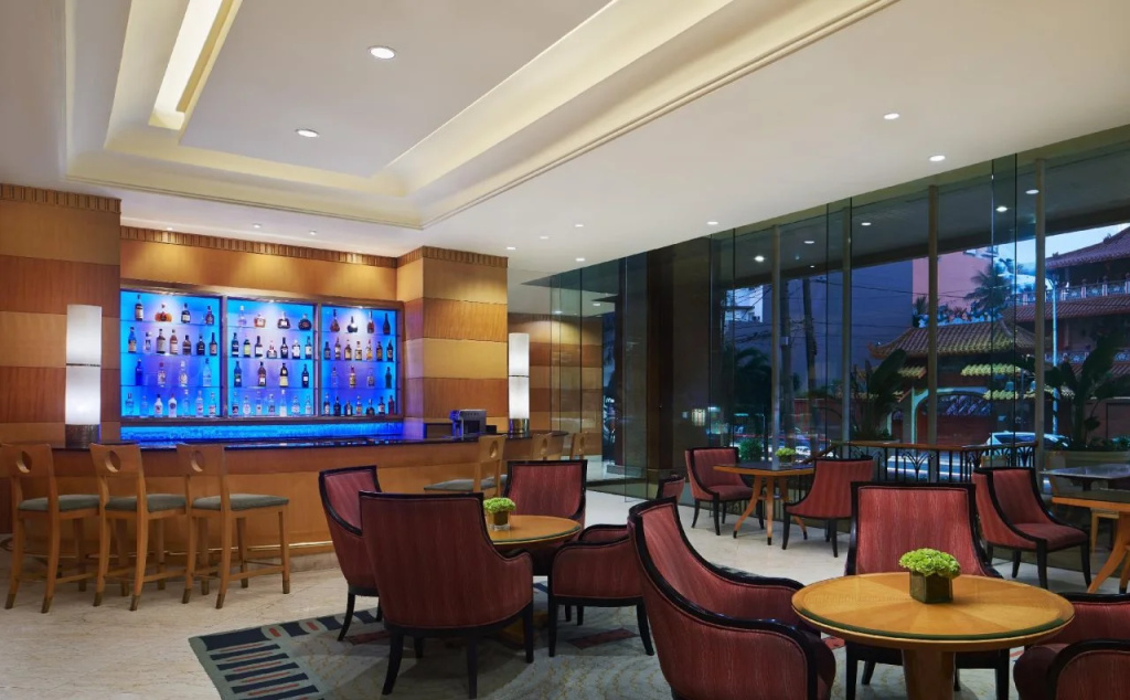 Sheraton Manila Bay