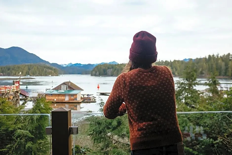 The Shoreline Tofino