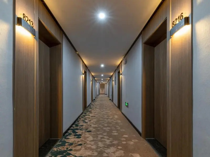 Shell Hotel Weifang 1st Linqu High School