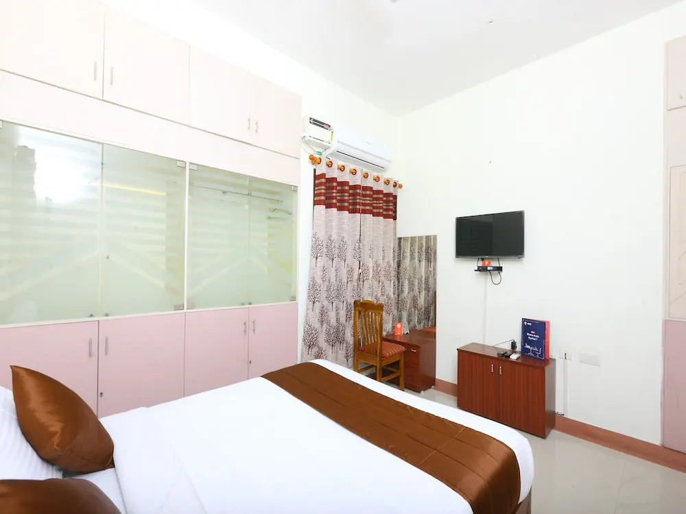 OYO 10545 Sorgam Serviced Apartments