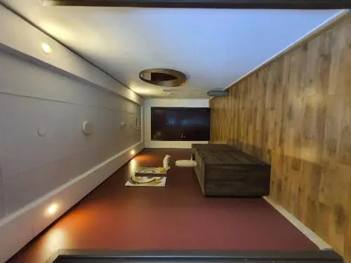 Al Ashrafia Holiday Home - 2 BDR Marina Pinnacle Tiger
