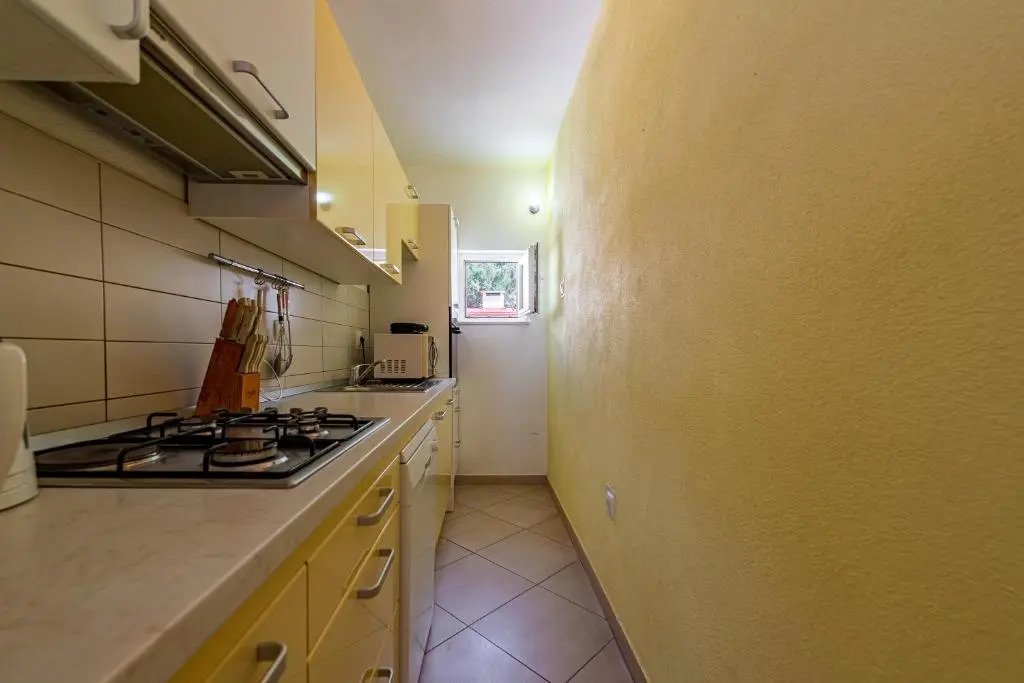 Apartments Villa Nea Leona