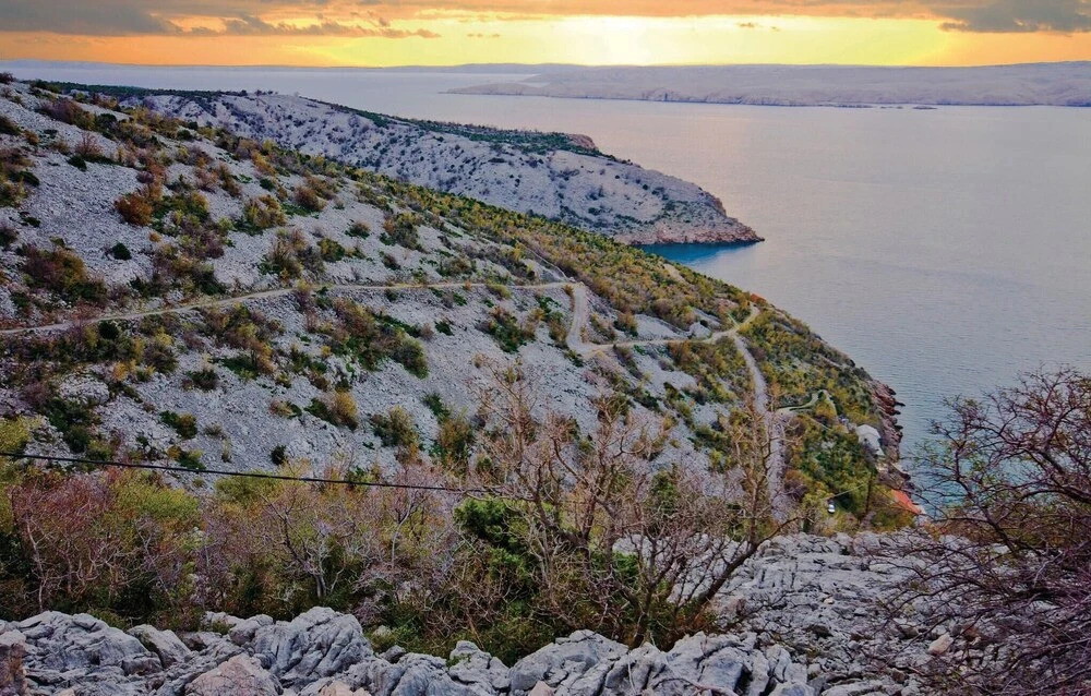 Nice Home in Jablanac With Wifi and 1 Bedrooms