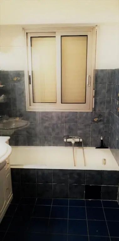 LES PINS Appartement a 5 mn à pied du Bord de Mer