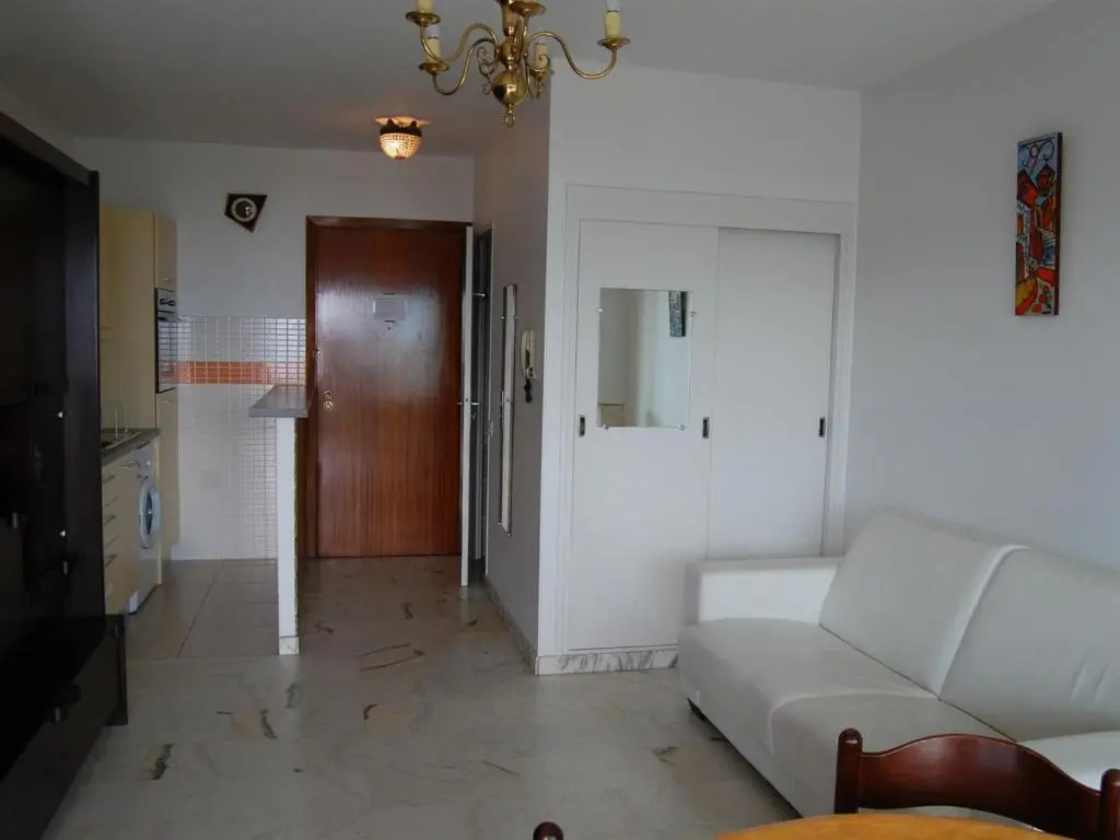 Studio Menton, 1 pièce, 2 personnes - FR-1-196-216