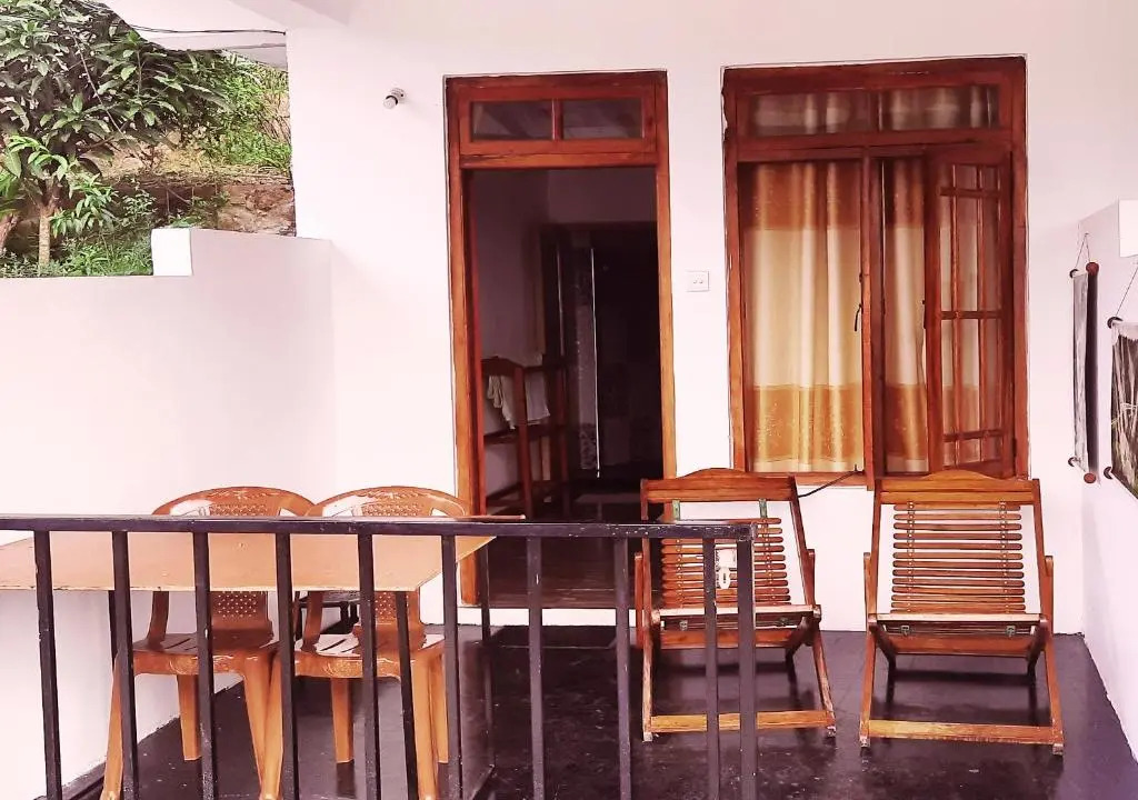 Ella nature hostel