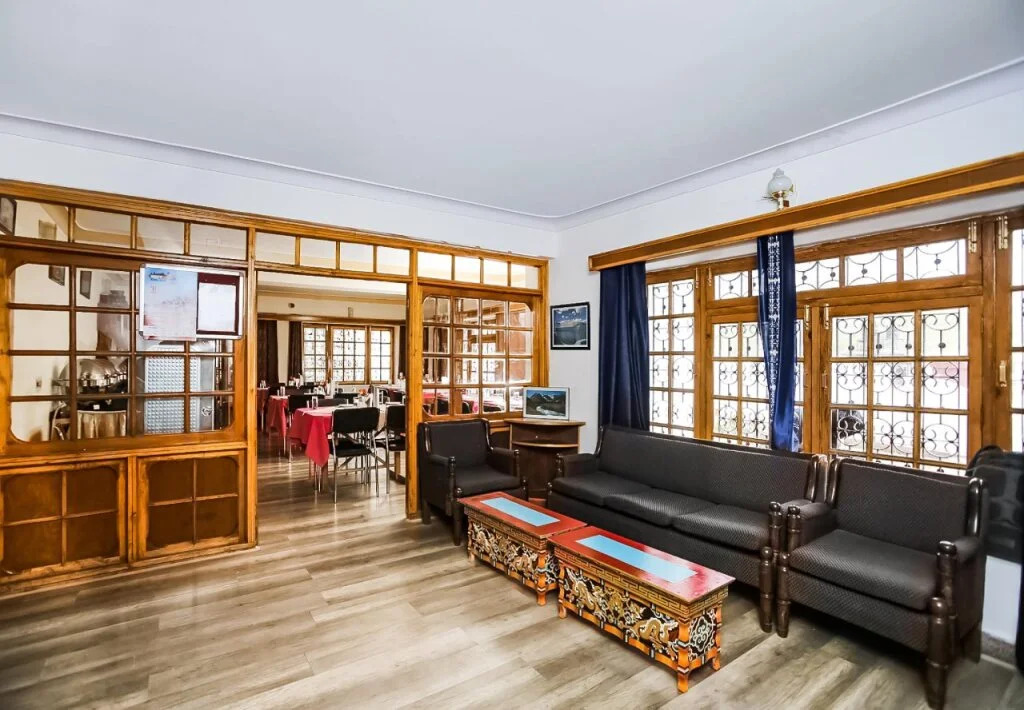 Hotel Three Roses
