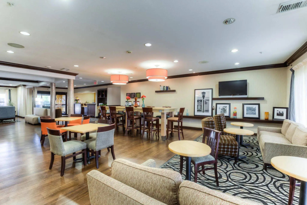 Holiday Inn Express Hotel and Suites Weatherford by IHG