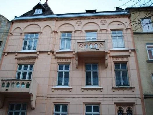 Family House