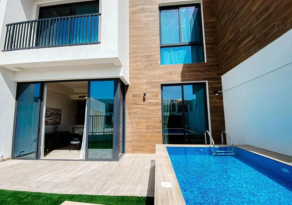 RH- Amazing 4BR Villa with private pool near Beach