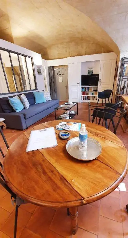 Appartement Dans Hotel De Flaux