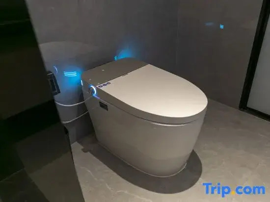 yestour