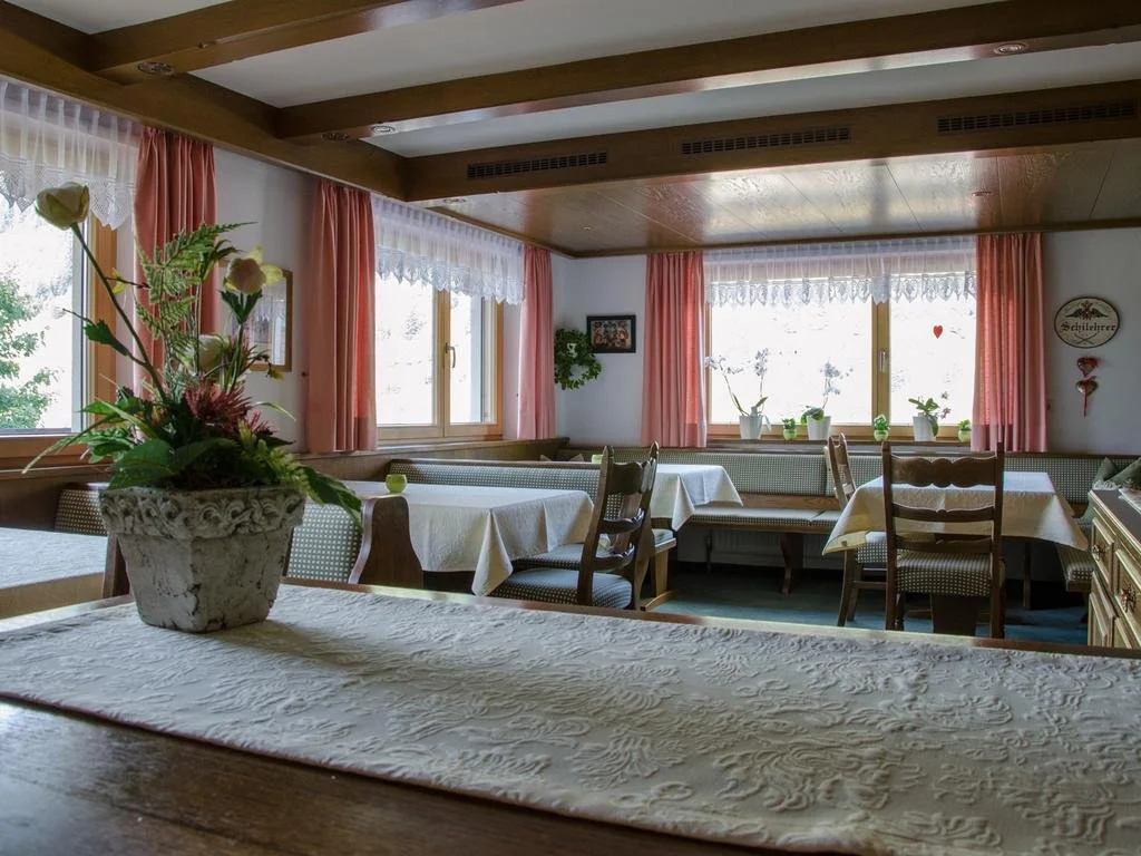 Pension Ahorn