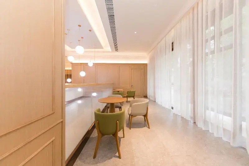 JI Hotel Shanghai Pujiang Lianhang Road Metro Station