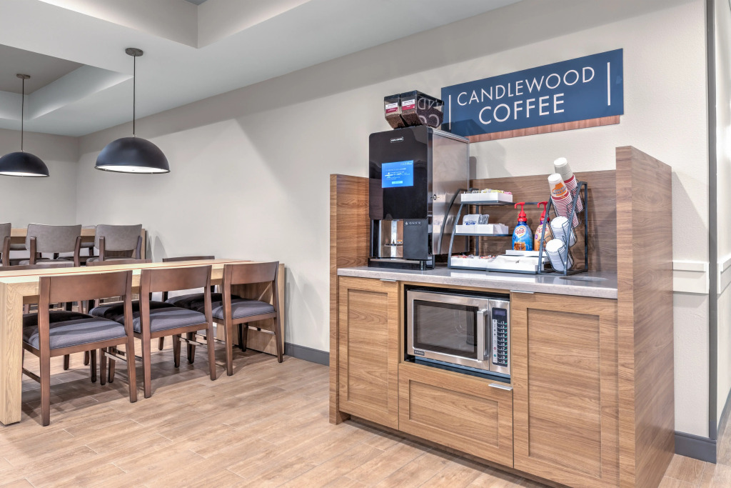 Candlewood Suites Navasota