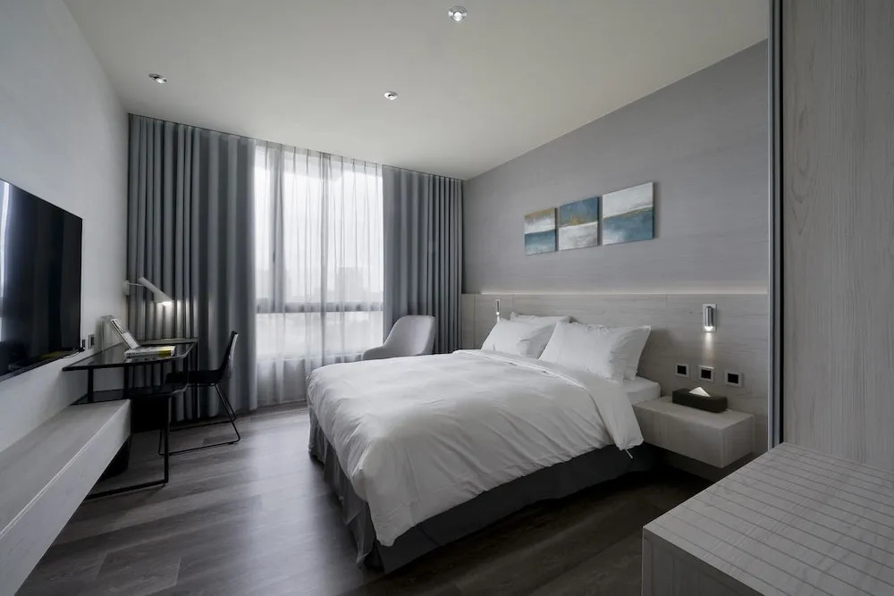 CP Hotel