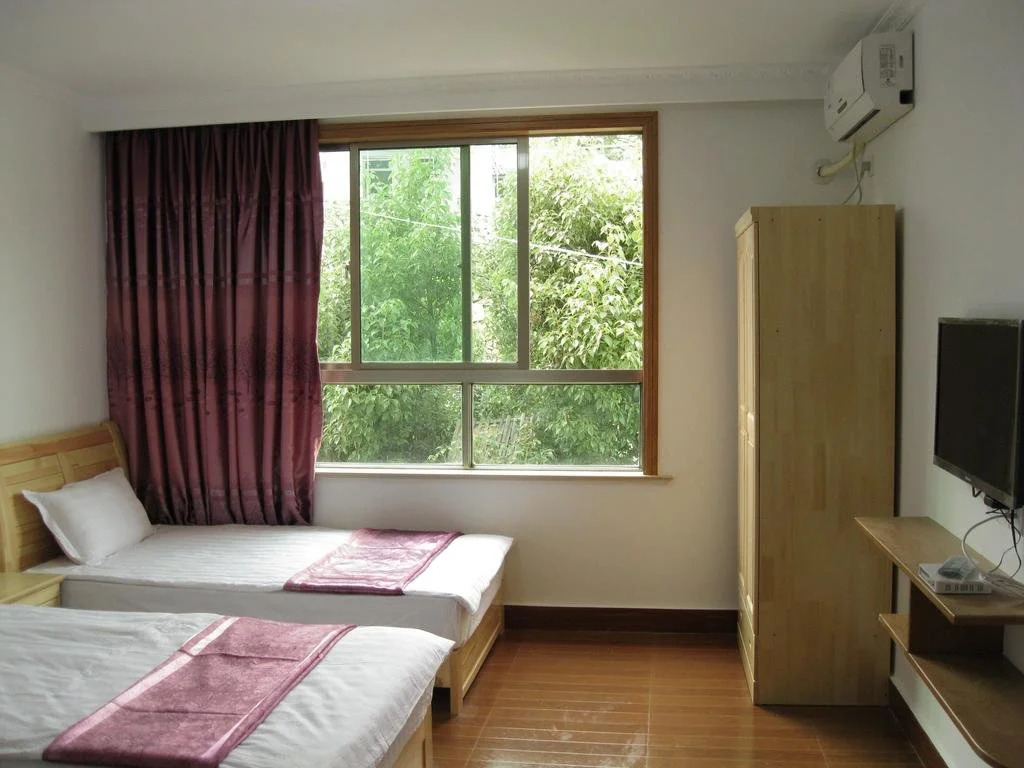 Shengsi Youjia Inn