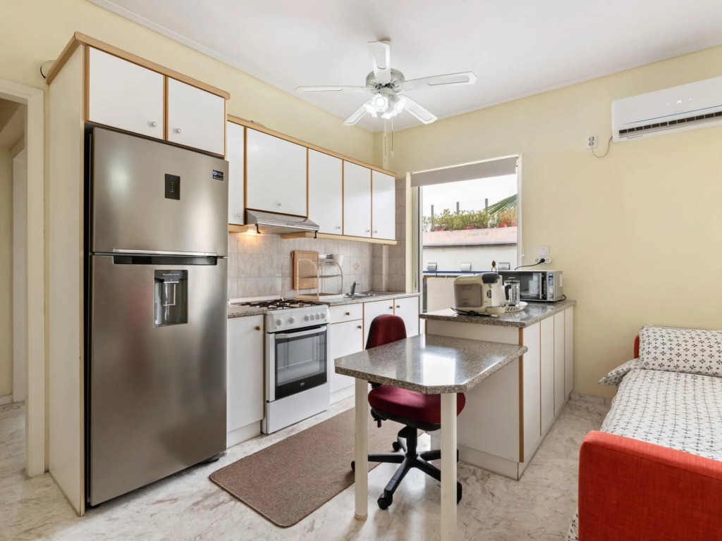 Homely Apartment in Piraeus with Balcony