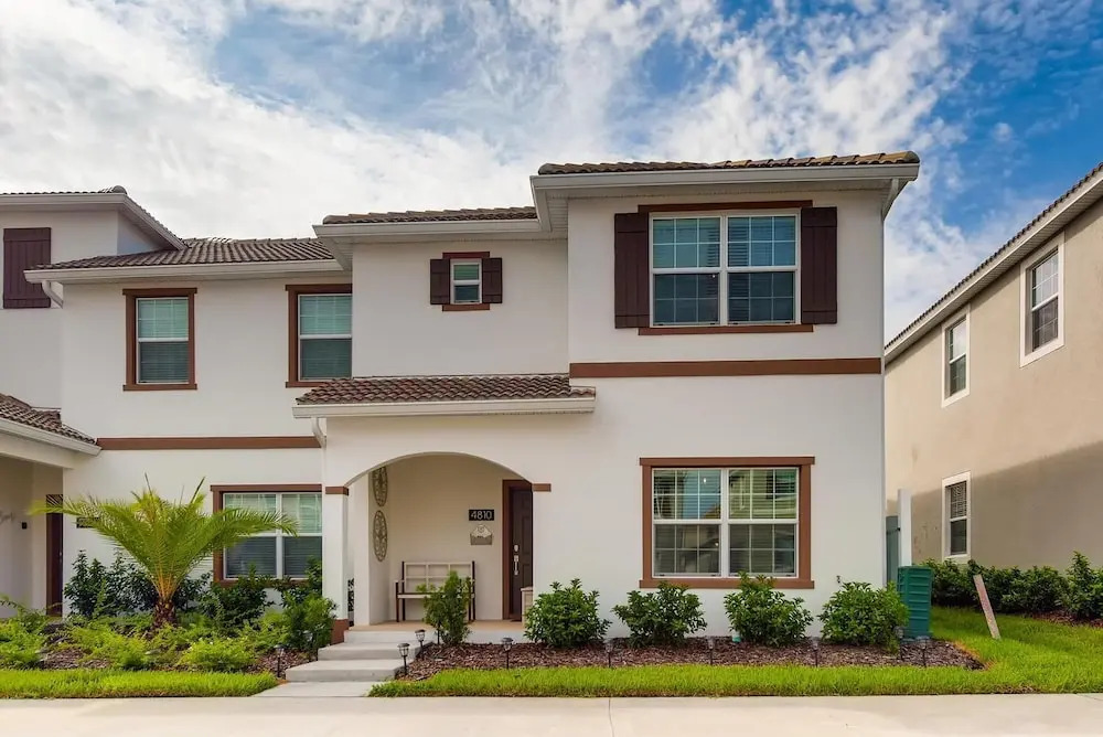 4810 LL - 5BD Private Pool Townhome - Storey Lake
