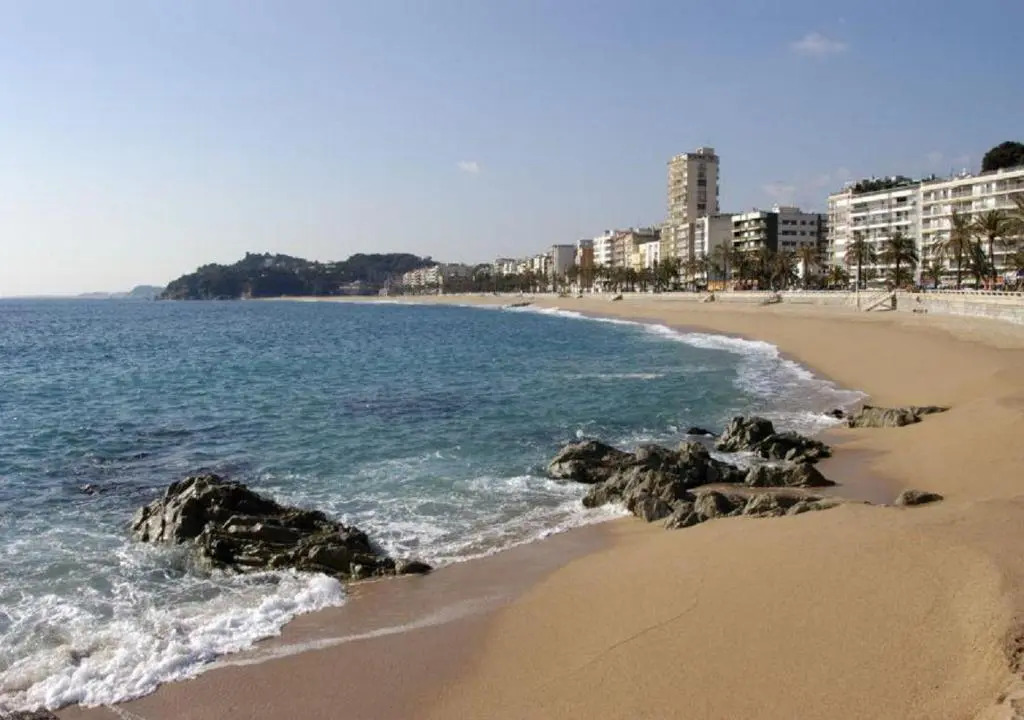 Vivalavida playa 1km